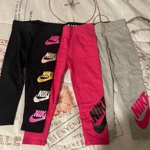 SOLD****BUNDLE NIKE toddler tights